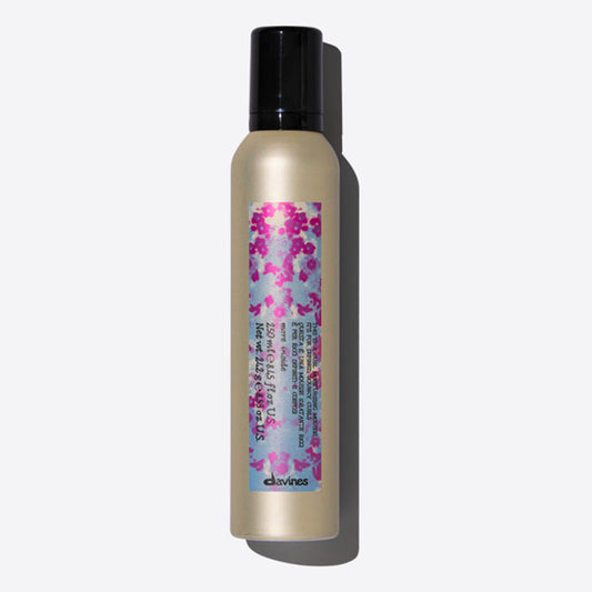 This is a Curl Moisturizing Mousse 250ml